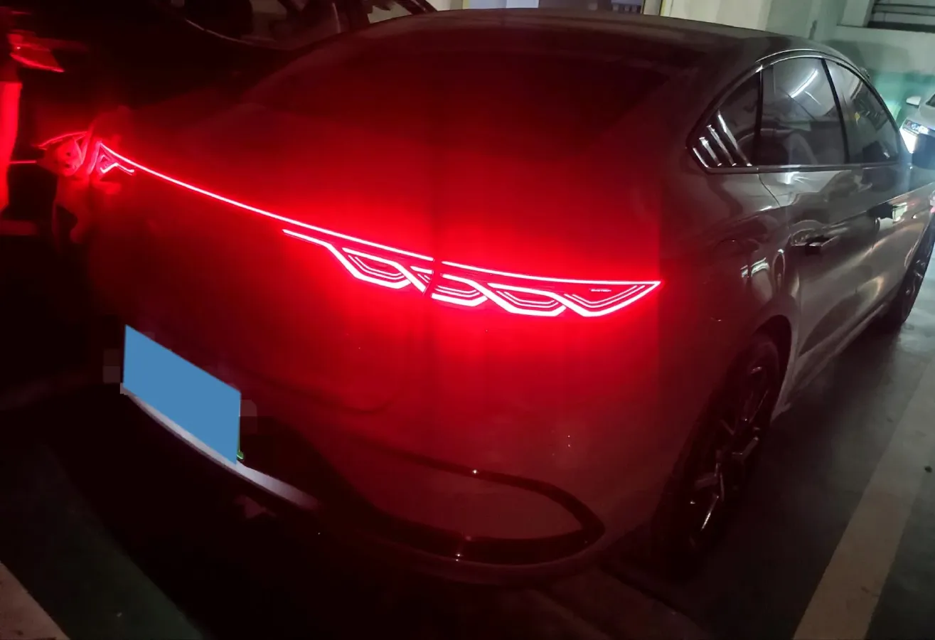 2025 BYD Han 1.5T 156HP L4 E-CVT PHEV,autocango,china used car exporter,china ev exporter,chinese used car exporter,chinese used ev exporter