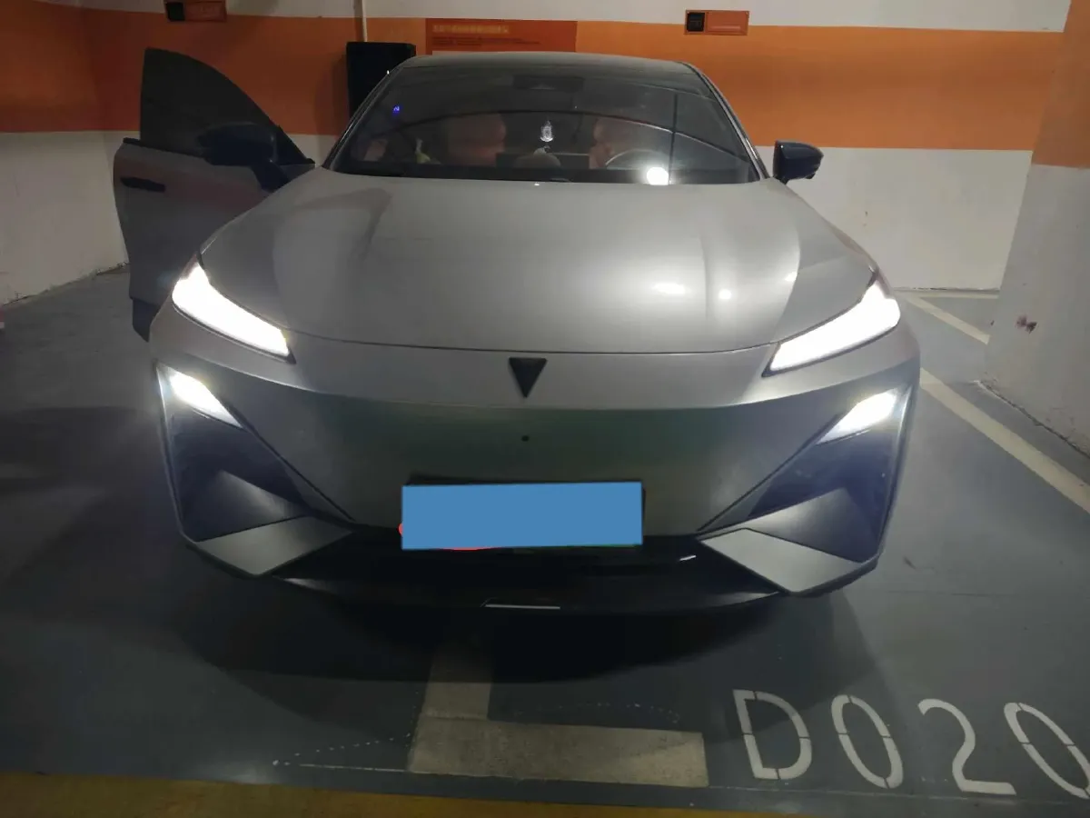 2023 Deepal S07 1.5L 95HP L4 REEV 31.73KWH,autocango,china used car exporter,china ev exporter,chinese used car exporter,chinese used ev exporter