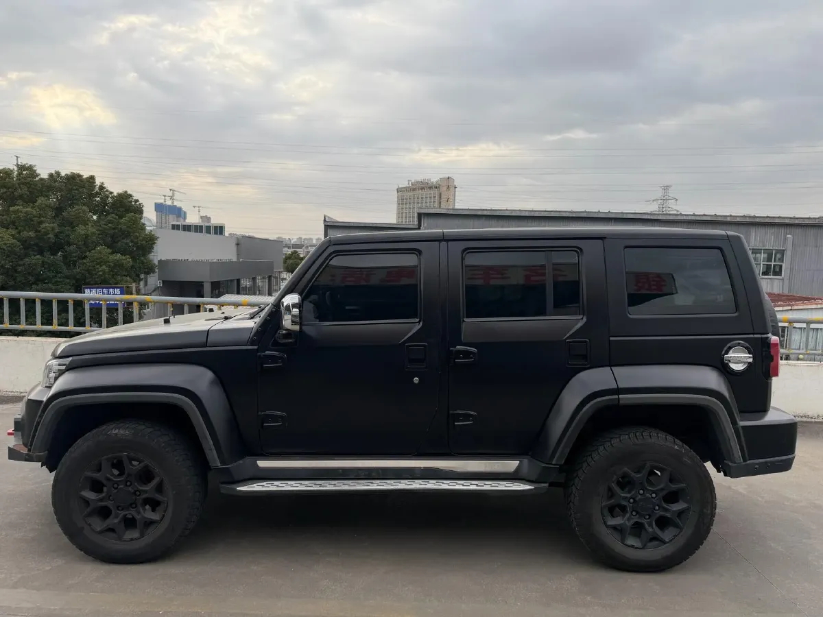 2021 Beijing BJ40 2.0T 163HP L4 8AT,autocango,china used car exporter,china ev exporter,chinese used car exporter,chinese used ev exporter
