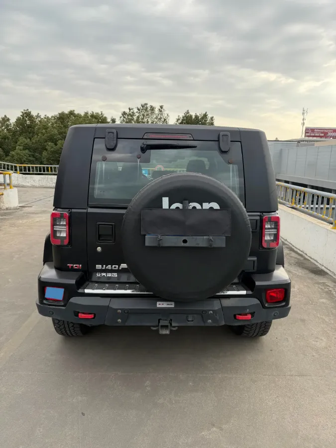 2021 Beijing BJ40 2.0T 163HP L4 8AT,autocango,china used car exporter,china ev exporter,chinese used car exporter,chinese used ev exporter