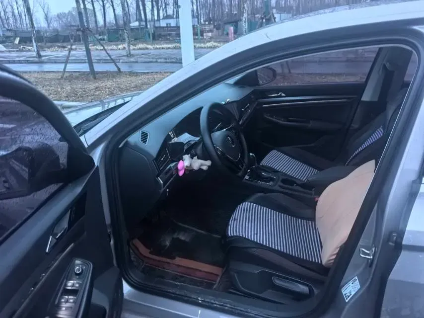 2020 Volkswagen Bora 1.5L 113HP L4 6AT,autocango,china used car exporter,china ev exporter,chinese used car exporter,chinese used ev exporter