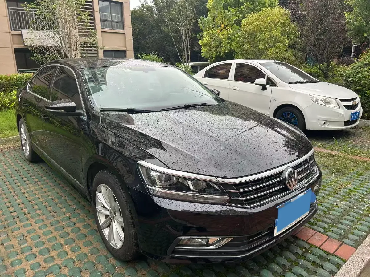 2017 Volkswagen Passat 1.8T 180HP L4 7DCT,autocango,china used car exporter,china ev exporter,chinese used car exporter,chinese used ev exporter