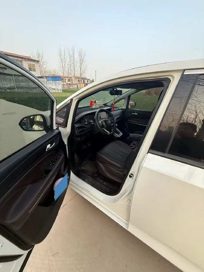 2021 GAC Trumpchi M6 1.5T 169HP L4 7DCT,autocango,china used car exporter,china ev exporter,chinese used car exporter,chinese used ev exporter