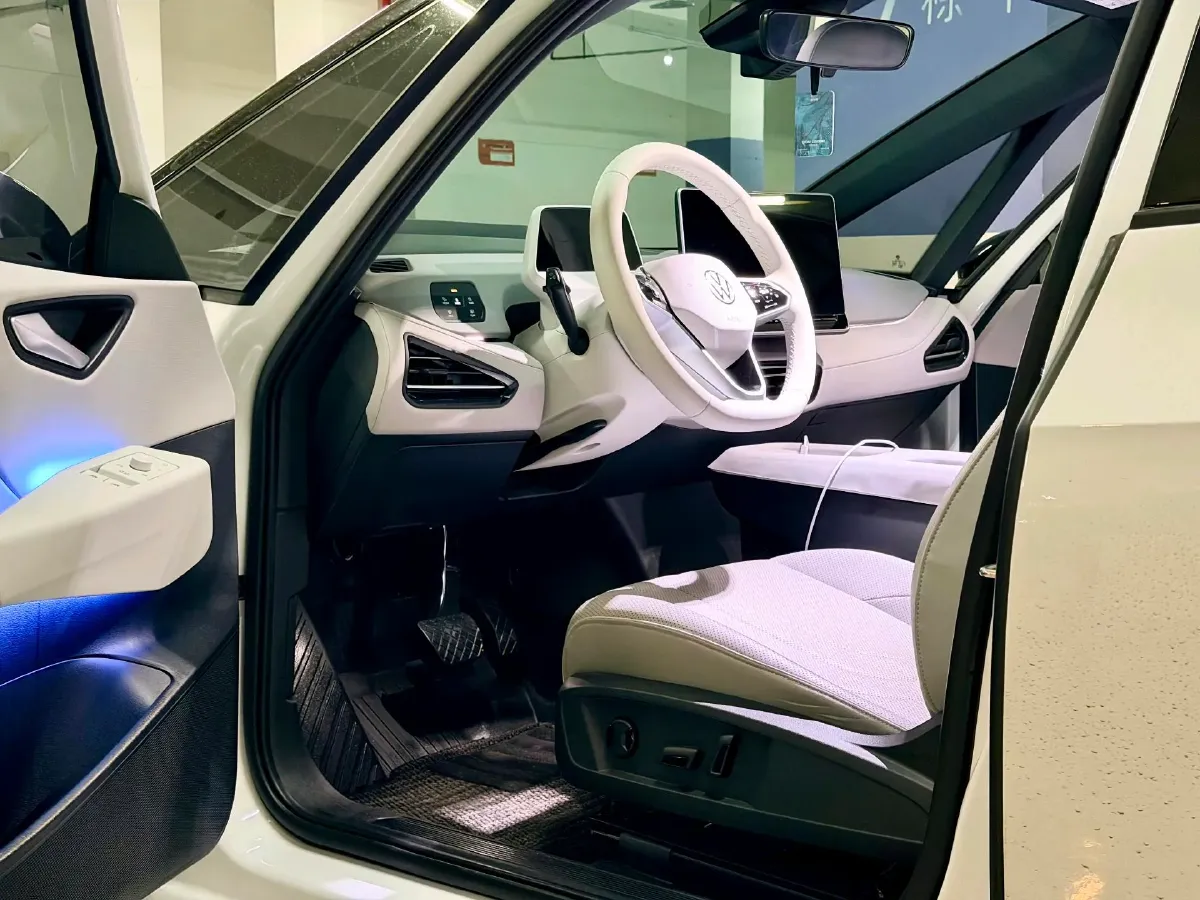 2025 JMC DaDao 2.3T 177HP L4 8AT,autocango,china used car exporter,china ev exporter,chinese used car exporter,chinese used ev exporter