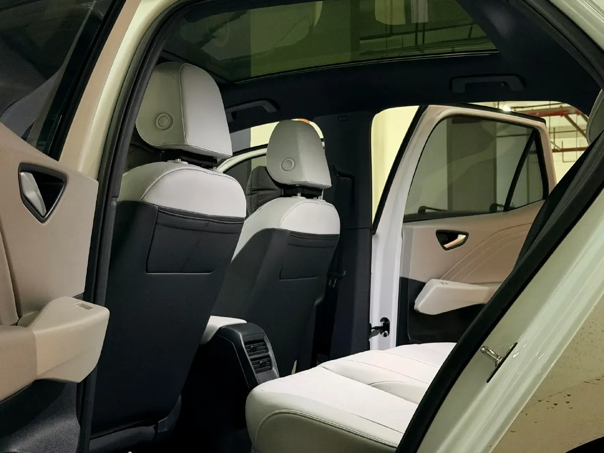 2025 JMC DaDao 2.3T 177HP L4 8AT,autocango,china used car exporter,china ev exporter,chinese used car exporter,chinese used ev exporter