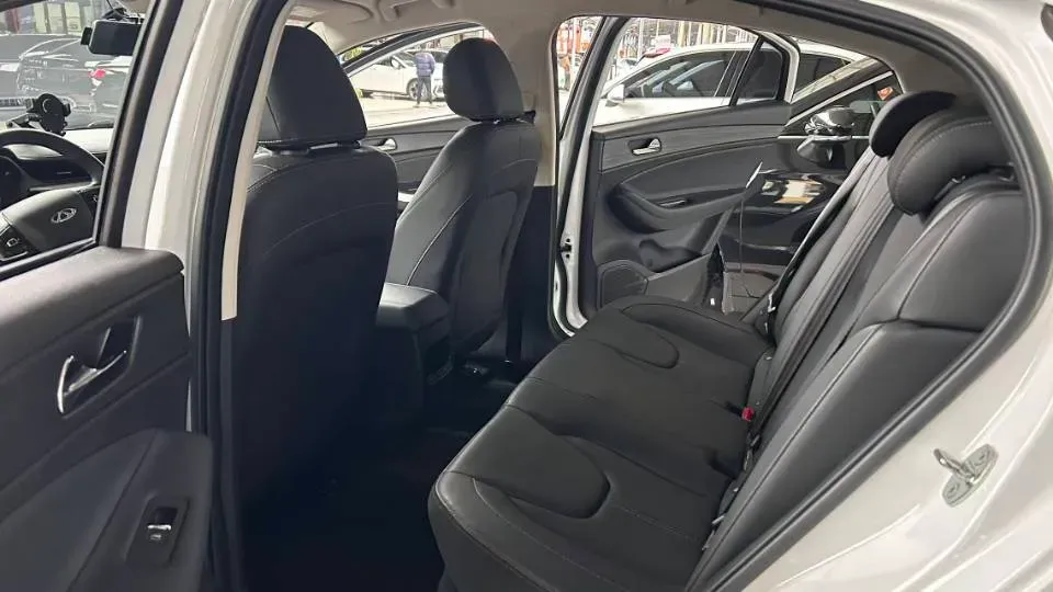 2021 Chery Arrizo 5 1.5L 116HP L4 CVT,autocango,china used car exporter,china ev exporter,chinese used car exporter,chinese used ev exporter