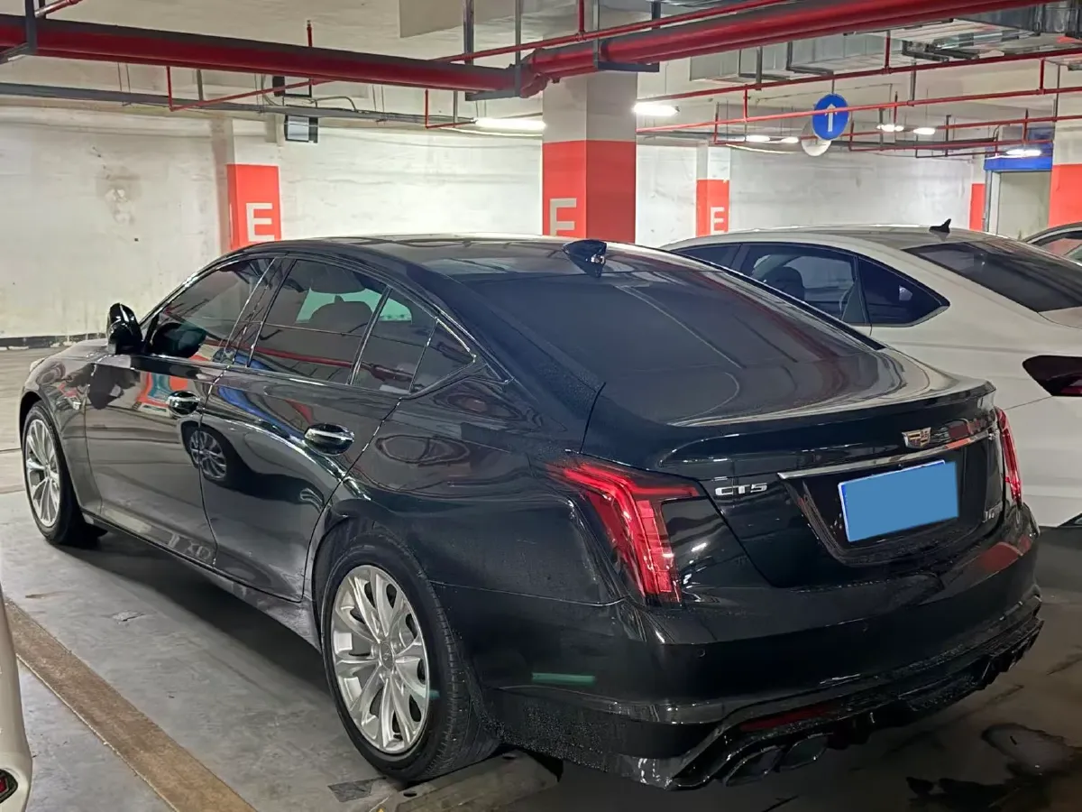 2023 Cadillac CT5 2.0T 237HP L4 10AT,autocango,china used car exporter,china ev exporter,chinese used car exporter,chinese used ev exporter