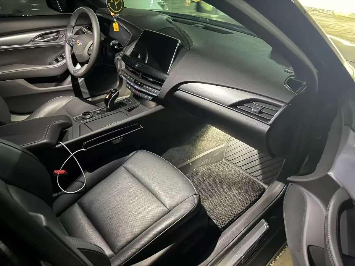 2023 Cadillac CT5 2.0T 237HP L4 10AT,autocango,china used car exporter,china ev exporter,chinese used car exporter,chinese used ev exporter