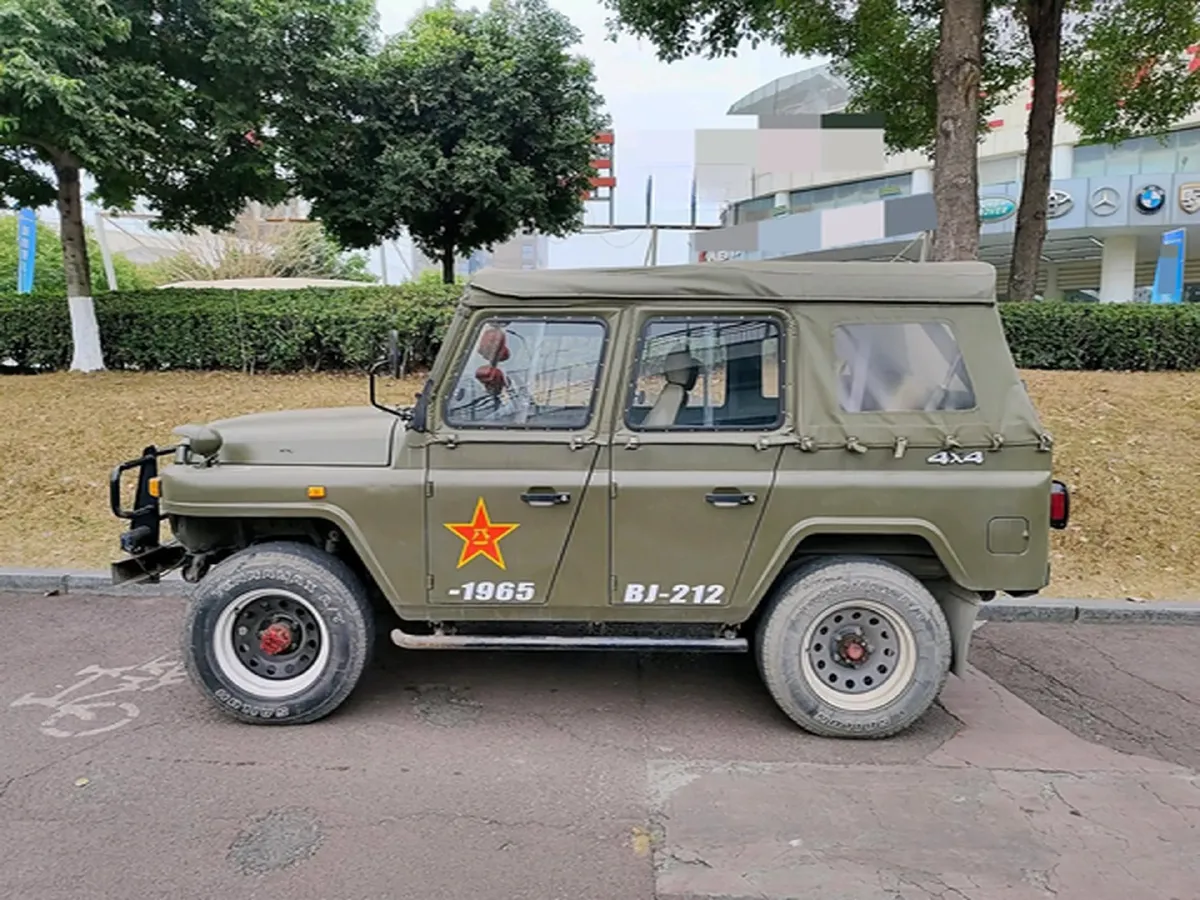 2016 BAW Battle Flag 2.0L 102HP L4 5MT,autocango,china used car exporter,china ev exporter,chinese used car exporter,chinese used ev exporter