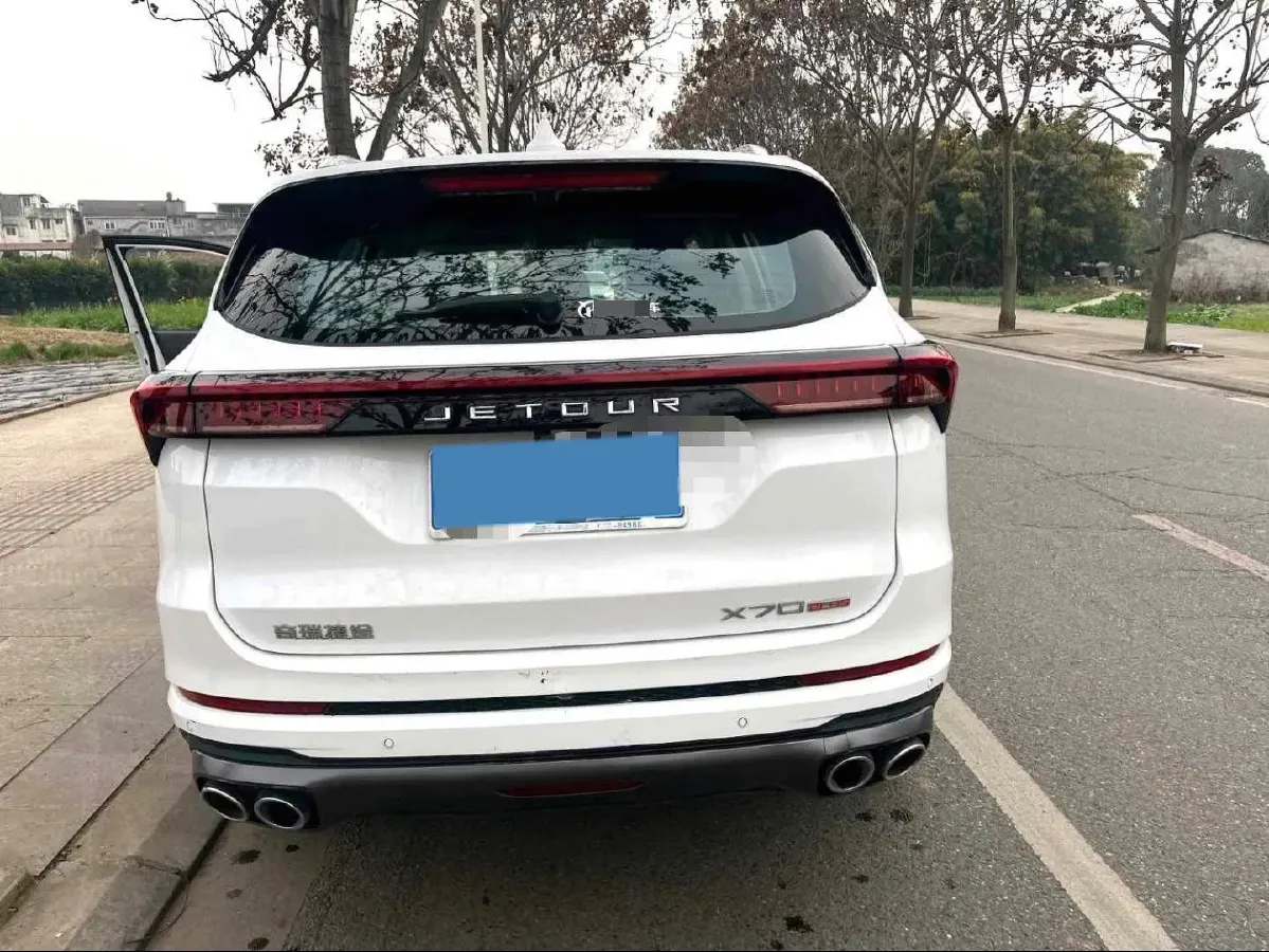 2023 Jetour X70 Plus 1.6T 197HP L4 7DCT,autocango,china used car exporter,china ev exporter,chinese used car exporter,chinese used ev exporter