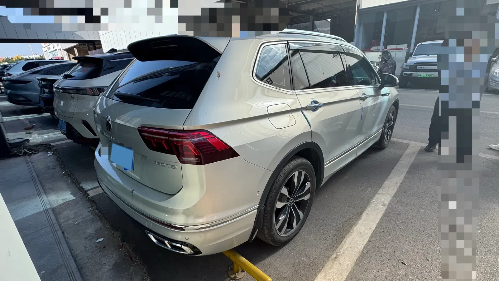 2022 Toyota Wildlander 2.5L 178HP L4 E-CVT Hybrid,autocango,china used car exporter,china ev exporter,chinese used car exporter,chinese used ev exporter