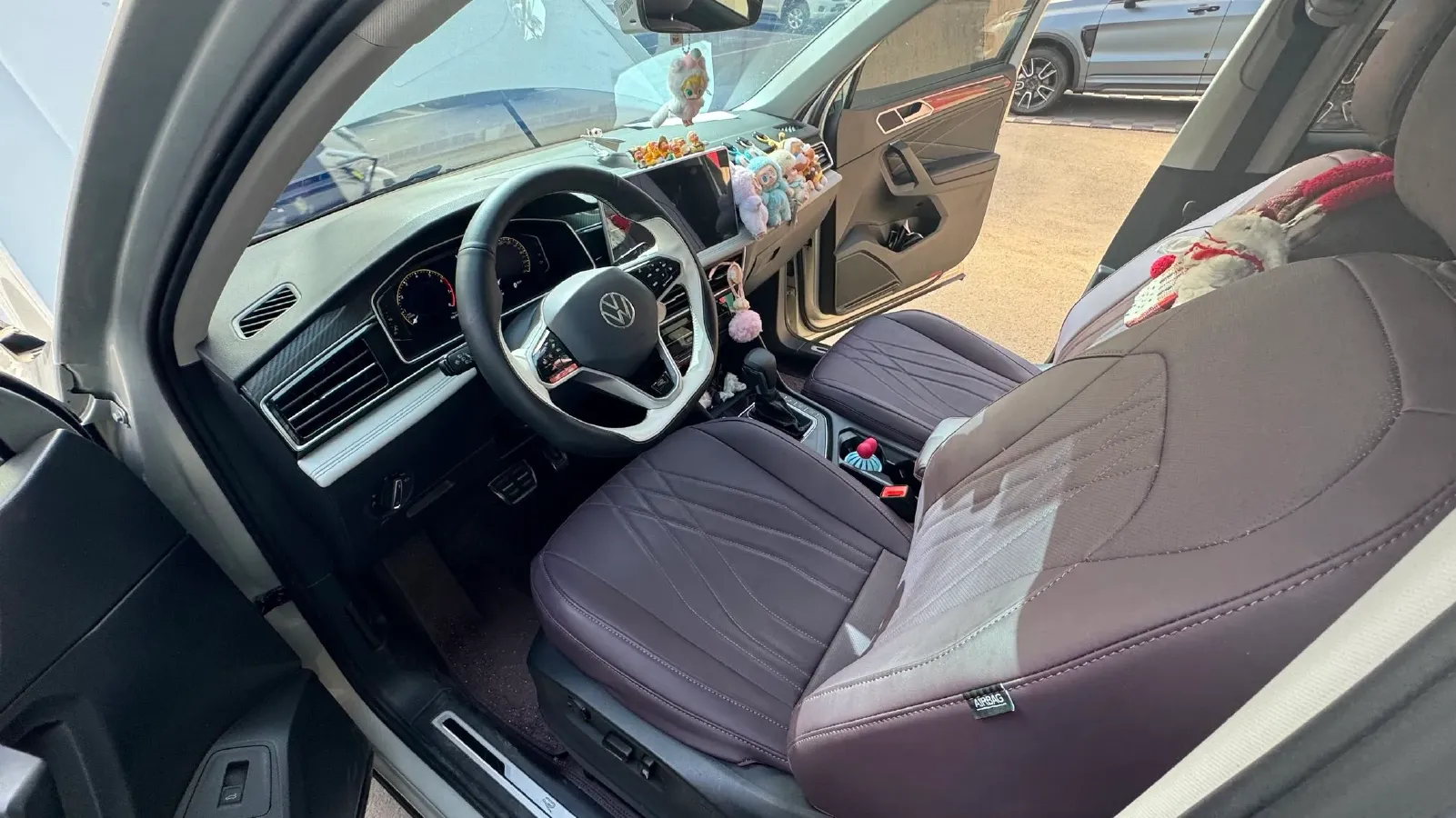 2022 Toyota Wildlander 2.5L 178HP L4 E-CVT Hybrid,autocango,china used car exporter,china ev exporter,chinese used car exporter,chinese used ev exporter