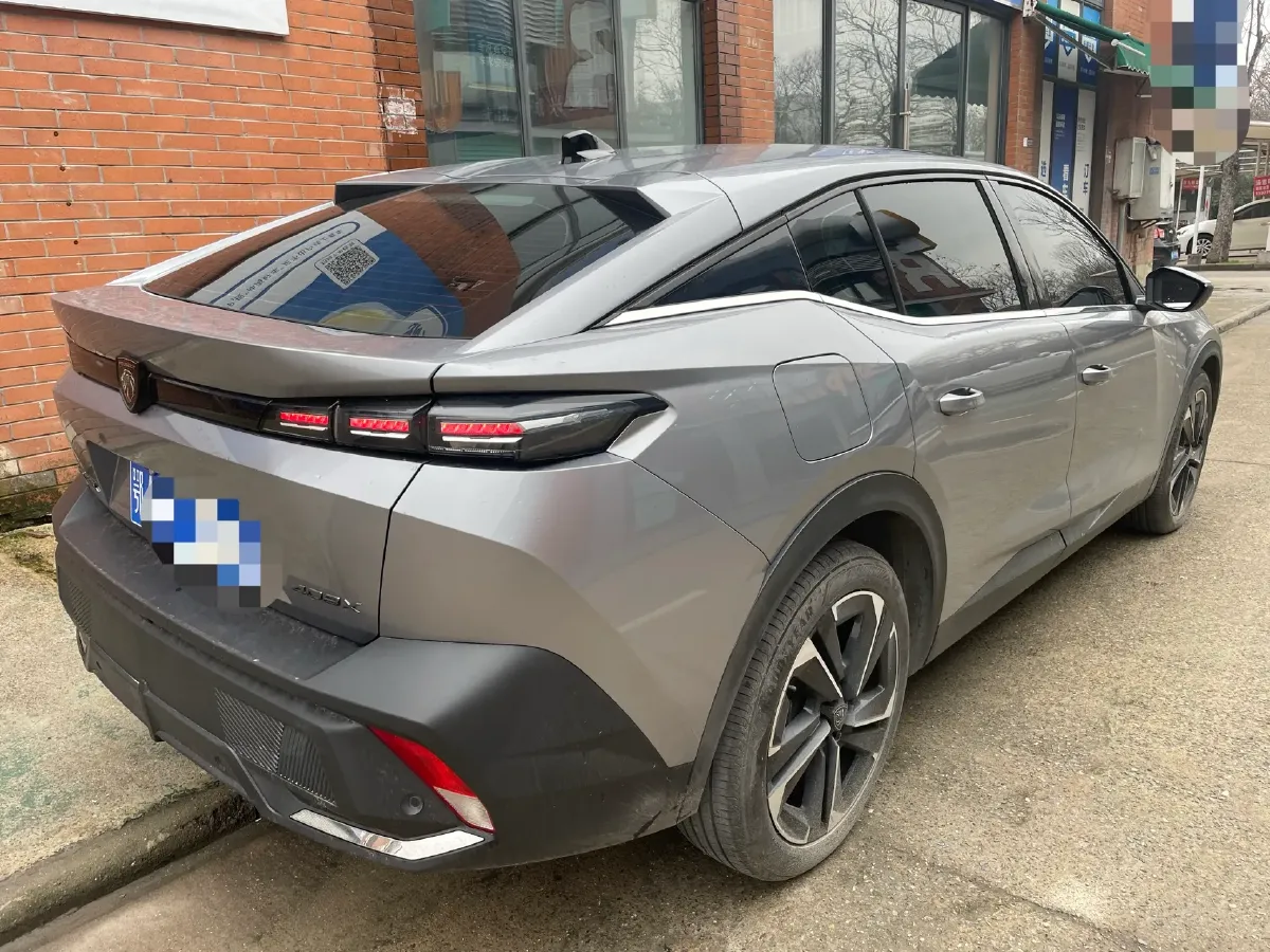 2023 Peugeot 408X 1.6T 175HP L4 8AT,autocango,china used car exporter,china ev exporter,chinese used car exporter,chinese used ev exporter