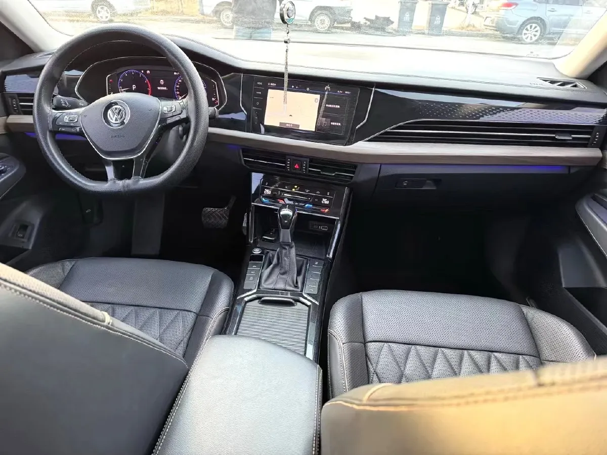 2019 Skoda Kodiak 2.0T 186HP L4 7DCT,autocango,china used car exporter,china ev exporter,chinese used car exporter,chinese used ev exporter