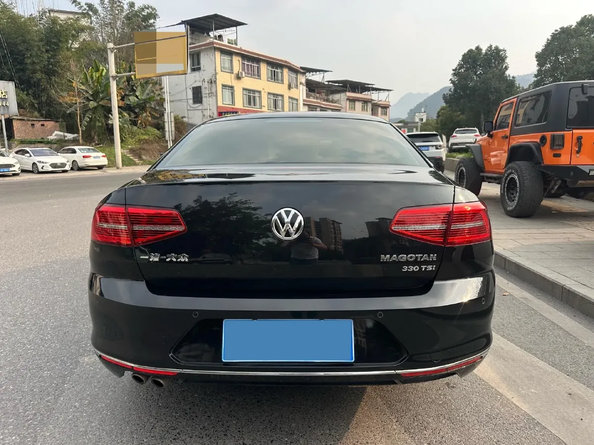 2018 Volkswagen Magotan 1.8T 180HP L4 7DCT,autocango,china used car exporter,china ev exporter,chinese used car exporter,chinese used ev exporter