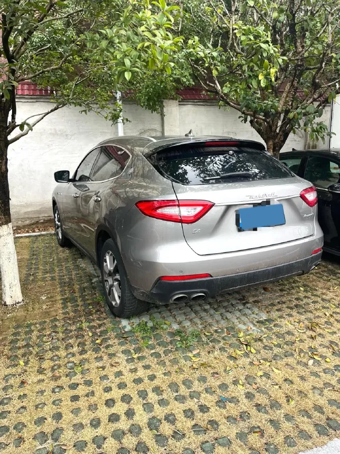 2018 Maserati Levante 3.0T 350HP V6 8AT,autocango,china used car exporter,china ev exporter,chinese used car exporter,chinese used ev exporter
