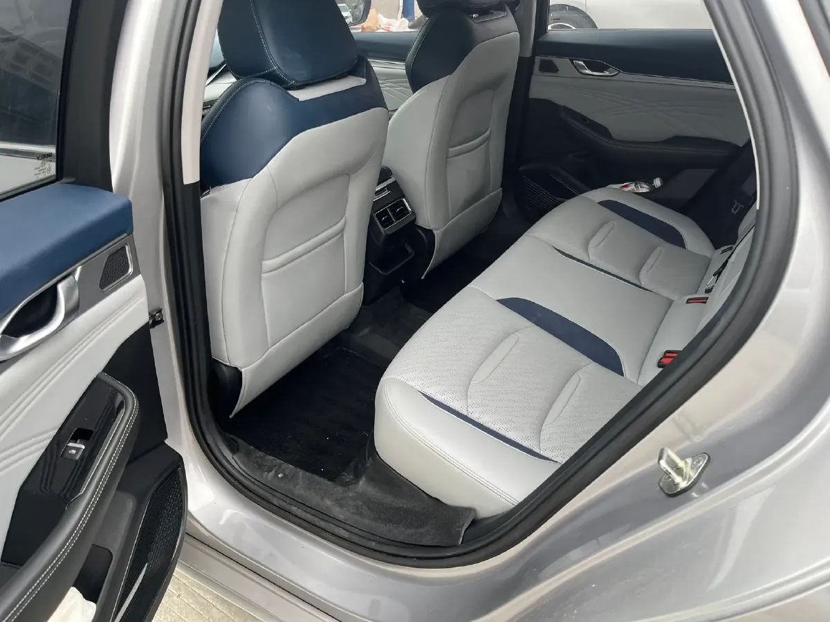 2020 Peugeot 408 1.6T 170HP L4 6AT,autocango,china used car exporter,china ev exporter,chinese used car exporter,chinese used ev exporter