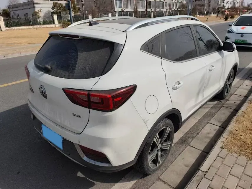 2017 MG ZS 1.5L 120HP L4 5MT,autocango,china used car exporter,china ev exporter,chinese used car exporter,chinese used ev exporter