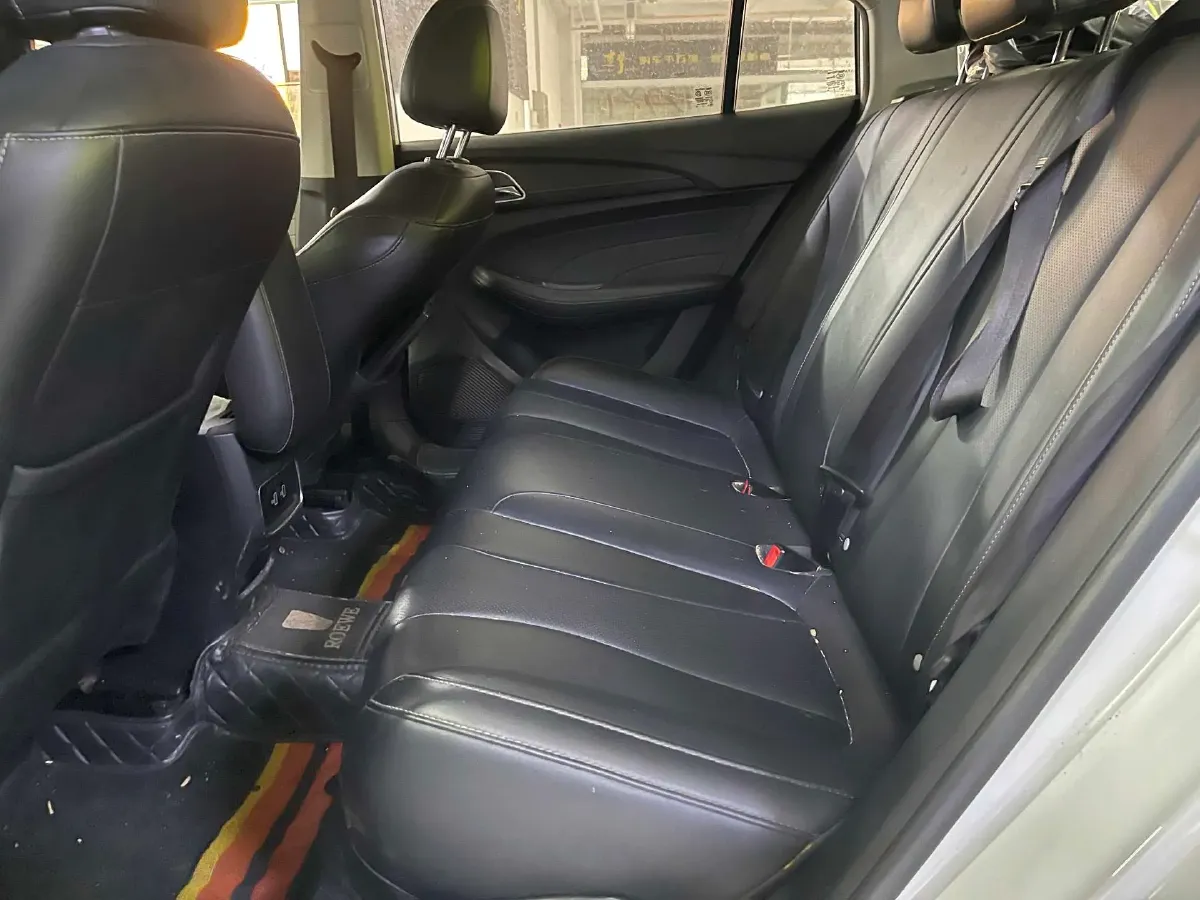 2019 Roewe i5 1.5L 120HP L4 CVT,autocango,china used car exporter,china ev exporter,chinese used car exporter,chinese used ev exporter