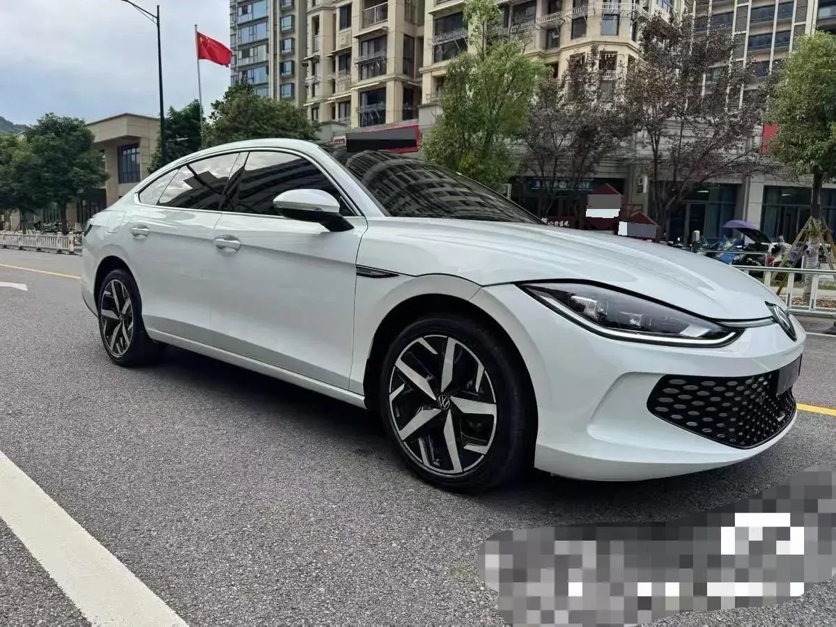 2025 Volkswagen Lamando 1.4T 150HP L4 7DCT,autocango,china used car exporter,china ev exporter,chinese used car exporter,chinese used ev exporter