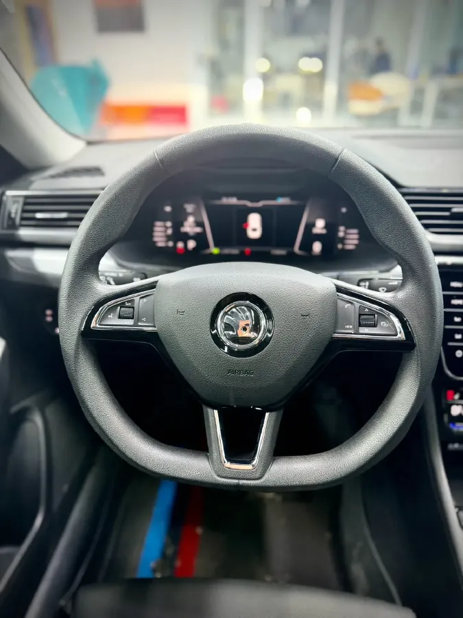 2023 Skoda Superb 1.4T 150HP L4 7DCT,autocango,china used car exporter,china ev exporter,chinese used car exporter,chinese used ev exporter