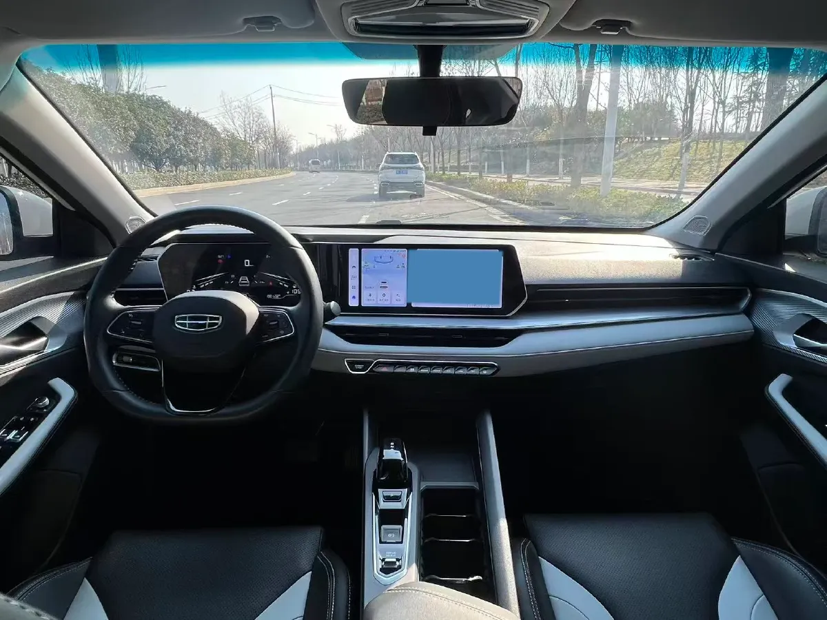 2024 Geely Binray 1.5T 181HP L4 7DCT,autocango,china used car exporter,china ev exporter,chinese used car exporter,chinese used ev exporter