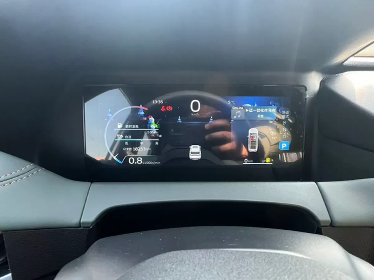 2023 Geely Okavango L 2.0T 218HP L4 7DCT,autocango,china used car exporter,china ev exporter,chinese used car exporter,chinese used ev exporter