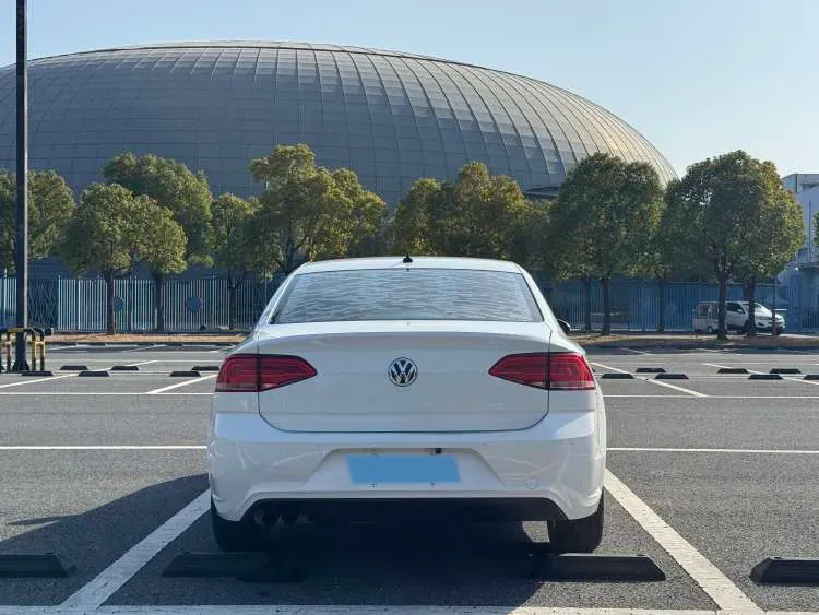 2018 Volkswagen Lamando 1.4T 131HP L4 7DCT,autocango,china used car exporter,china ev exporter,chinese used car exporter,chinese used ev exporter