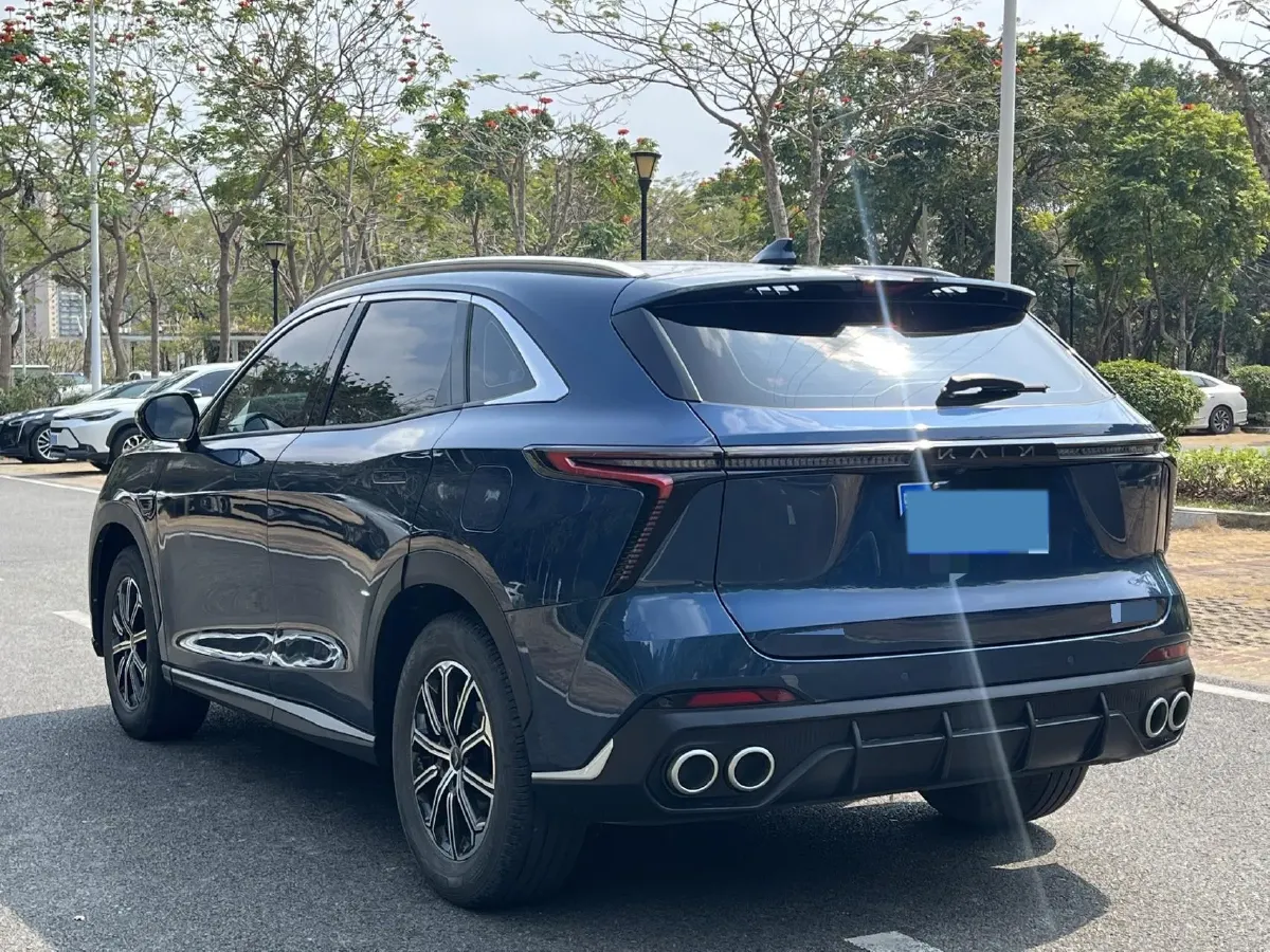 2023 Iveco DeYi 2.5T 122HP L4 6AT,autocango,china used car exporter,china ev exporter,chinese used car exporter,chinese used ev exporter