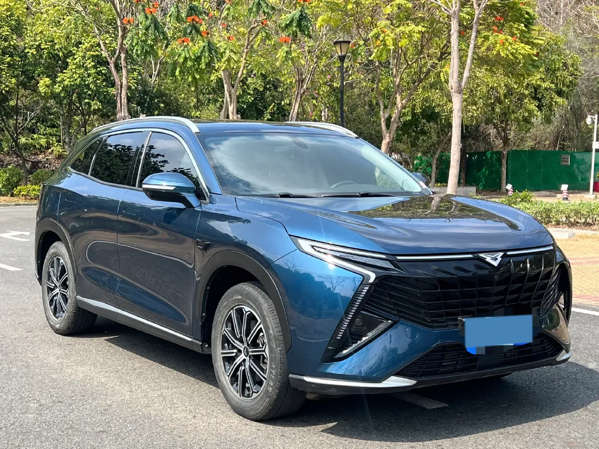 2023 Iveco DeYi 2.5T 122HP L4 6AT,autocango,china used car exporter,china ev exporter,chinese used car exporter,chinese used ev exporter