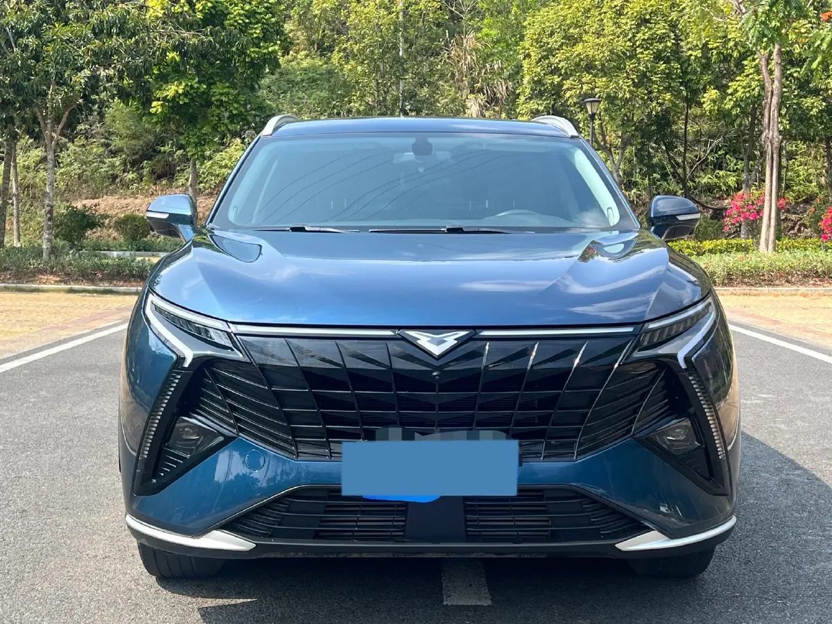 2023 Iveco DeYi 2.5T 122HP L4 6AT,autocango,china used car exporter,china ev exporter,chinese used car exporter,chinese used ev exporter