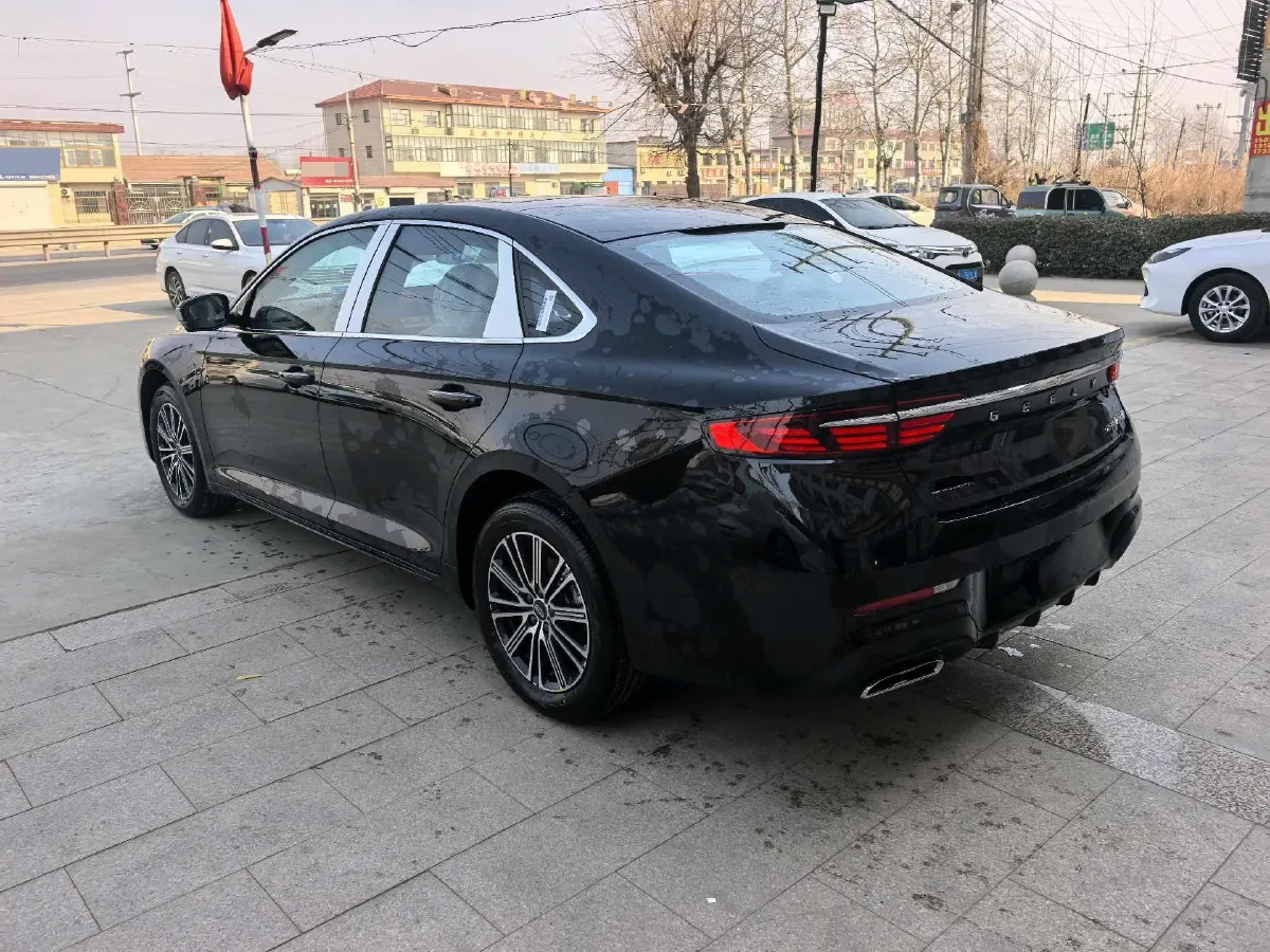 2025 Geely Preface 1.5T 181HP L4 7DCT,autocango,china used car exporter,china ev exporter,chinese used car exporter,chinese used ev exporter