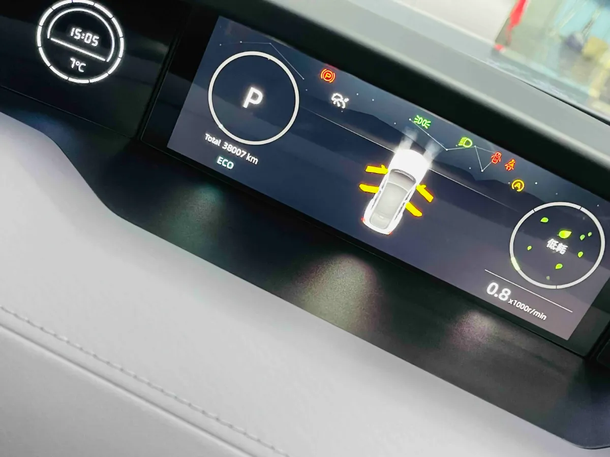 2022 ChangAn UNI-V 1.5T 188HP L4 7DCT,autocango,china used car exporter,china ev exporter,chinese used car exporter,chinese used ev exporter