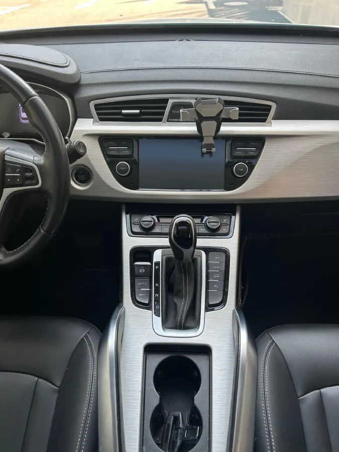 2018 Geely Azkarra 1.8T 184HP L4 6AT,autocango,china used car exporter,china ev exporter,chinese used car exporter,chinese used ev exporter