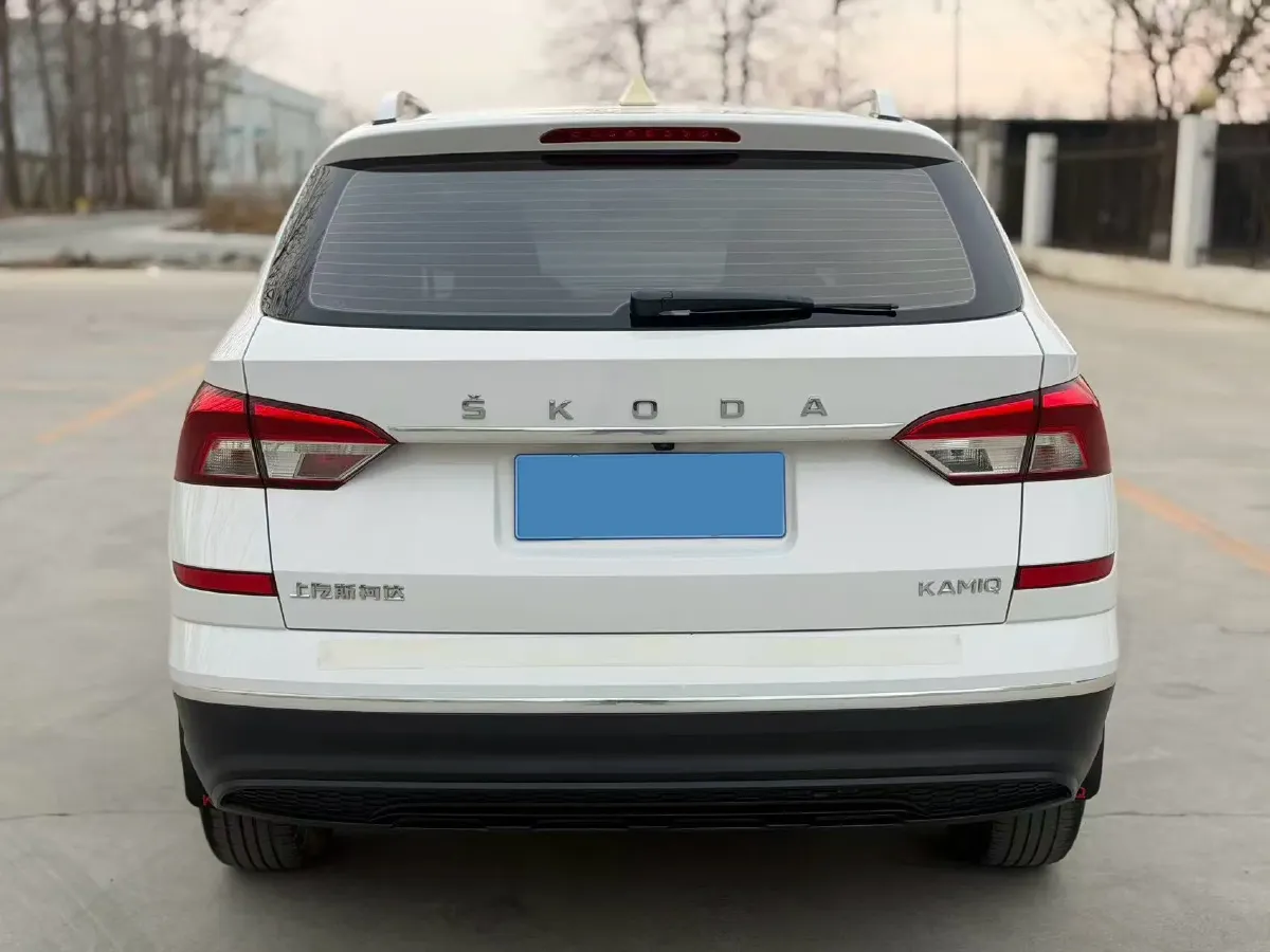 2020 Skoda Kamiq 1.5L 112HP L4 5MT,autocango,china used car exporter,china ev exporter,chinese used car exporter,chinese used ev exporter