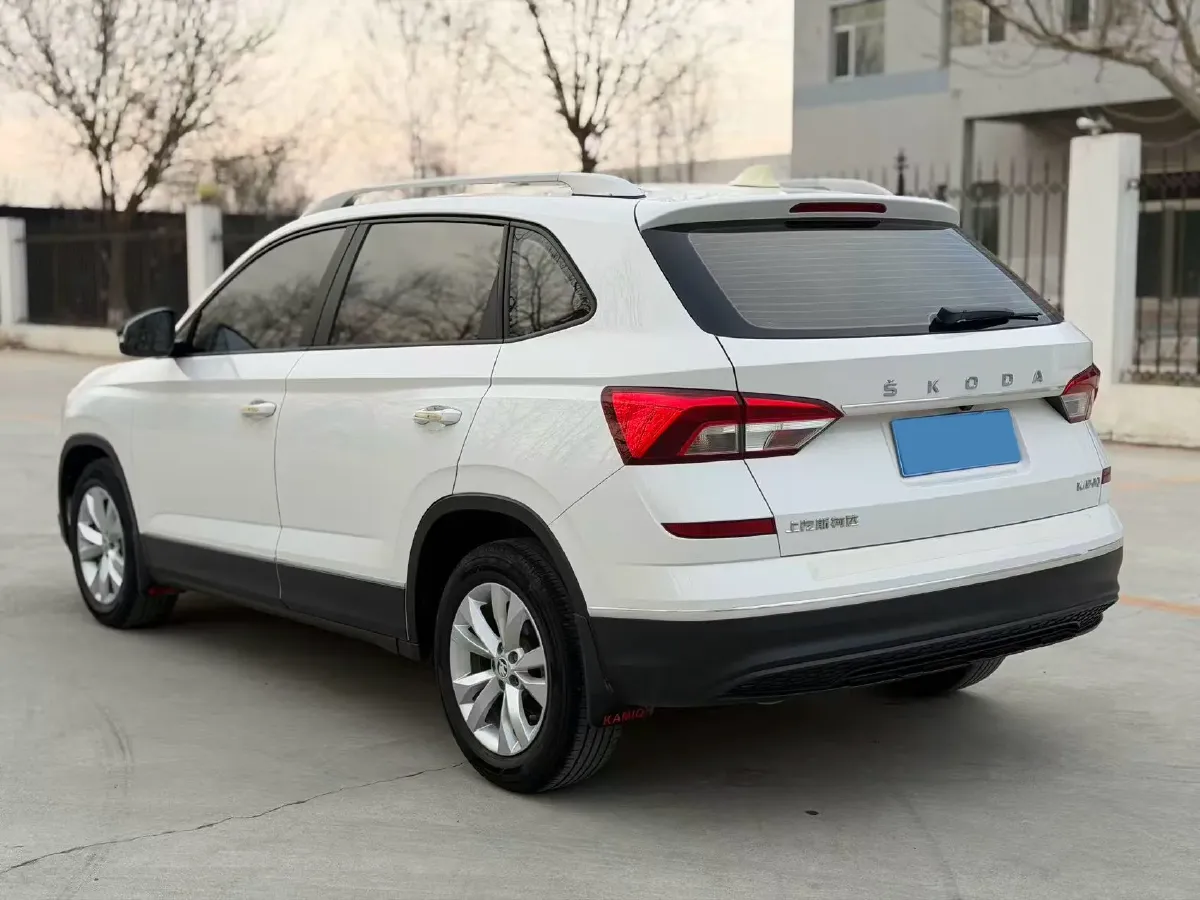 2020 Skoda Kamiq 1.5L 112HP L4 5MT,autocango,china used car exporter,china ev exporter,chinese used car exporter,chinese used ev exporter