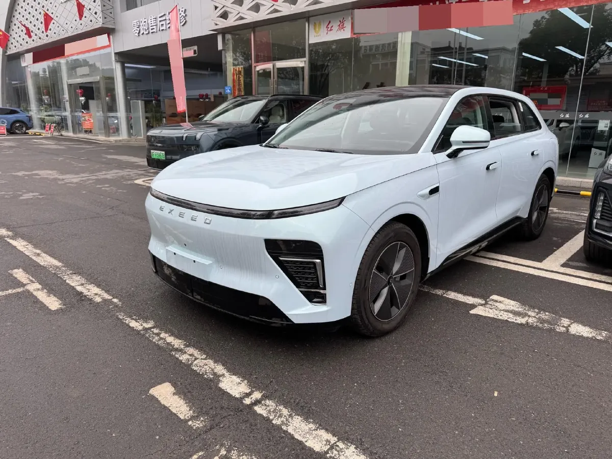 2024 Exceed Sterra ET REEV 156HP REEV 32KWH,autocango,china used car exporter,china ev exporter,chinese used car exporter,chinese used ev exporter