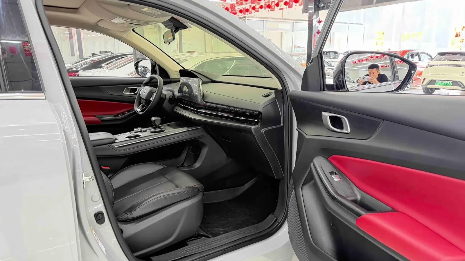 2022 ChangAn CS55 Plus 1.5T 188HP L4 7DCT,autocango,china used car exporter,china ev exporter,chinese used car exporter,chinese used ev exporter