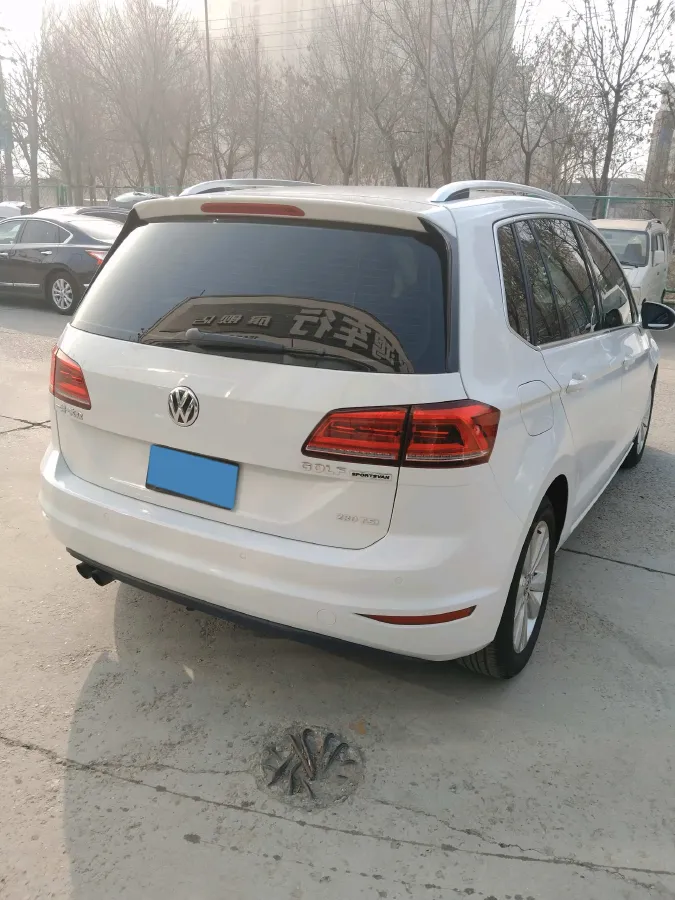 2018 Volkswagen Golf Sportsvan 1.4T 131HP L4 7DCT,autocango,china used car exporter,china ev exporter,chinese used car exporter,chinese used ev exporter