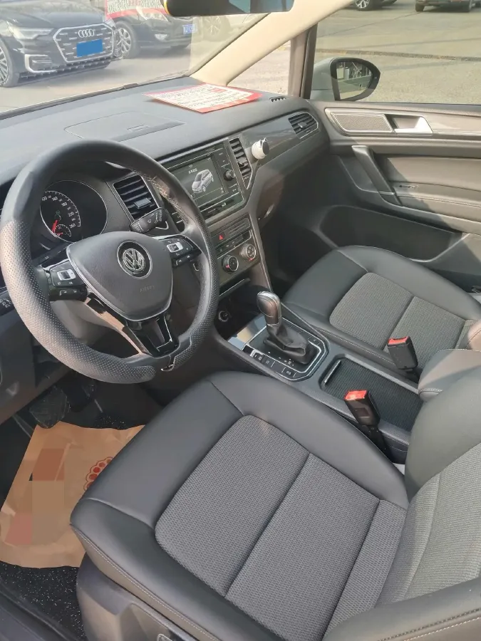 2018 Volkswagen Golf Sportsvan 1.4T 131HP L4 7DCT,autocango,china used car exporter,china ev exporter,chinese used car exporter,chinese used ev exporter