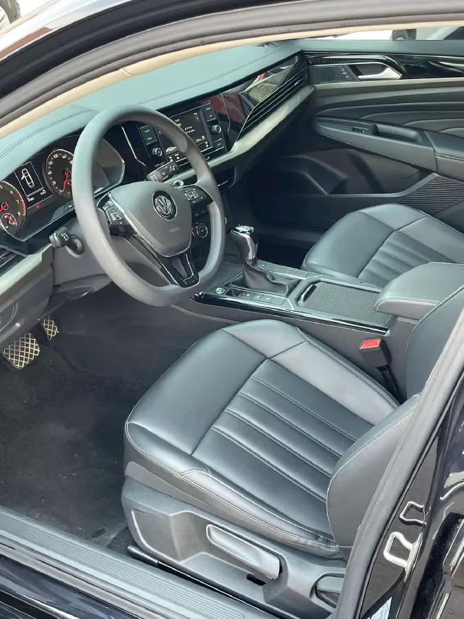 2019 Chevrolet Equinox 1.5T 180HP L4 6AT,autocango,china used car exporter,china ev exporter,chinese used car exporter,chinese used ev exporter