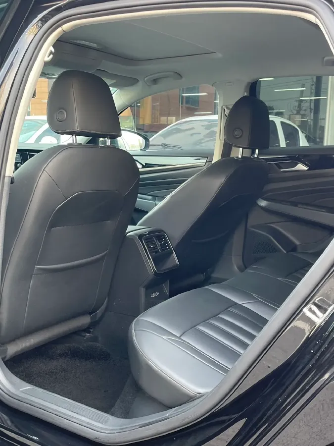 2019 Chevrolet Equinox 1.5T 180HP L4 6AT,autocango,china used car exporter,china ev exporter,chinese used car exporter,chinese used ev exporter