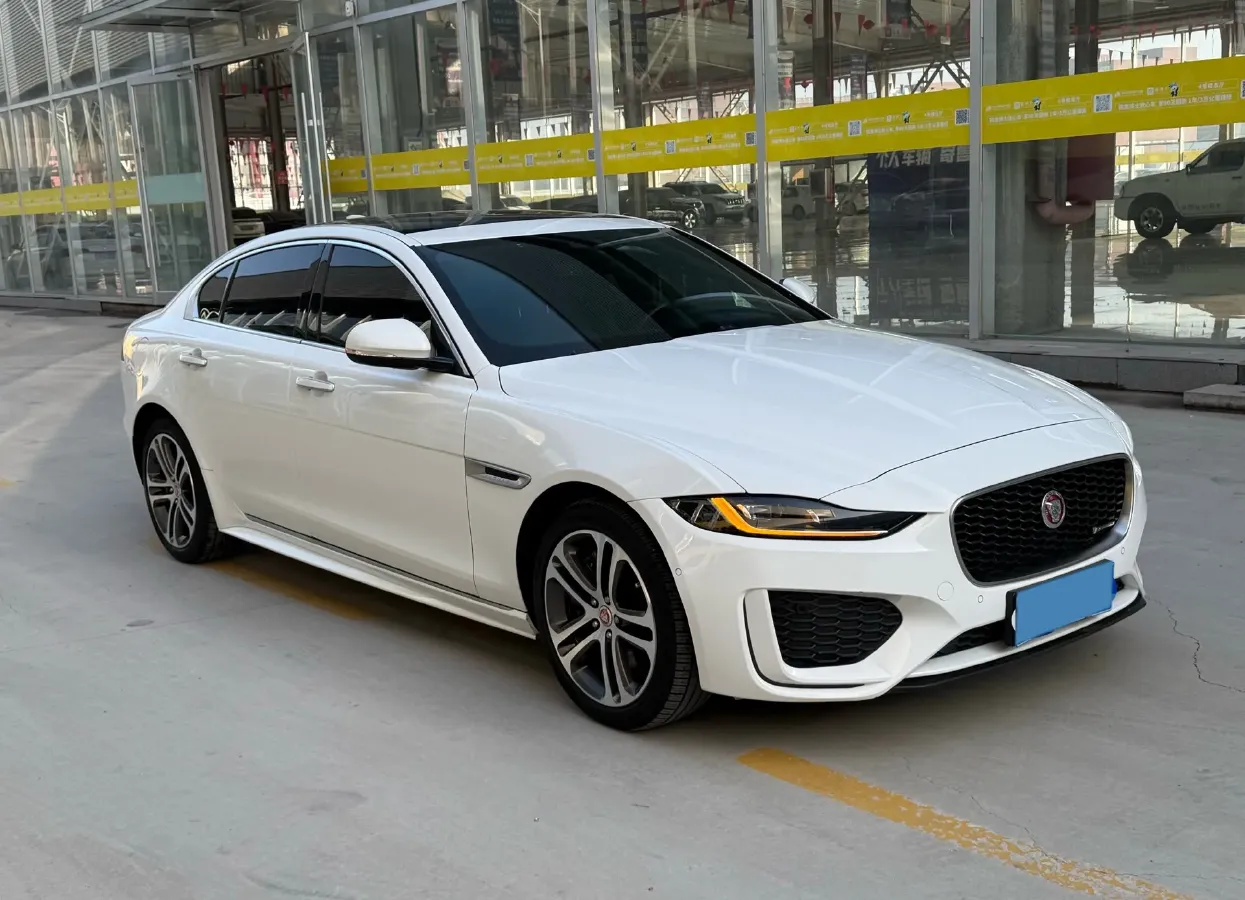 2020 Jaguar XEL 2.0T 200HP L4 8AT,autocango,china used car exporter,china ev exporter,chinese used car exporter,chinese used ev exporter