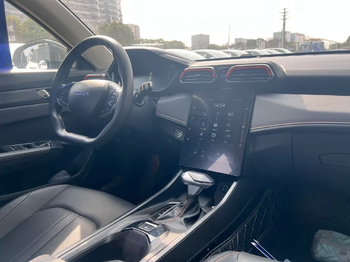 2024 DongFeng Aeolus YiXuan 1.5L 125HP L4 6DCT,autocango,china used car exporter,china ev exporter,chinese used car exporter,chinese used ev exporter