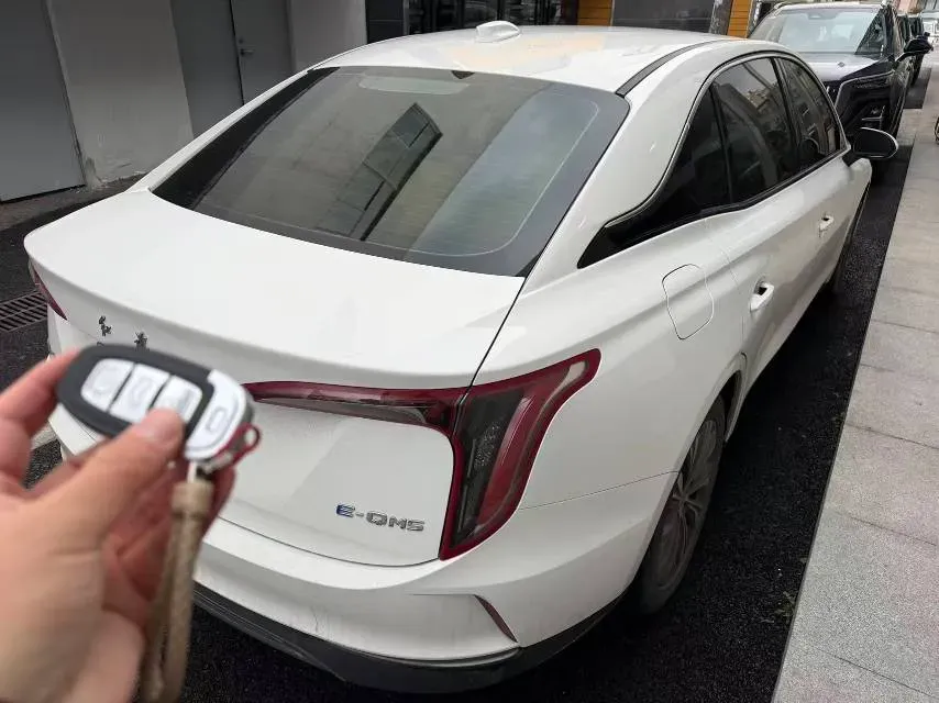 2024 HongQi E-QM5 BEV 60KWH,autocango,china used car exporter,china ev exporter,chinese used car exporter,chinese used ev exporter