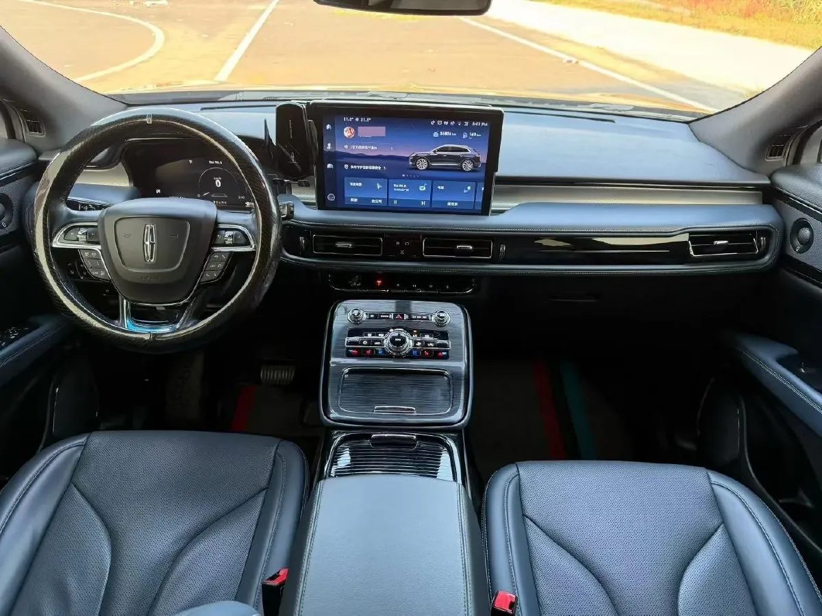 2022 Lincoln Nautilus 2.7T 322HP V6 8AT,autocango,china used car exporter,china ev exporter,chinese used car exporter,chinese used ev exporter