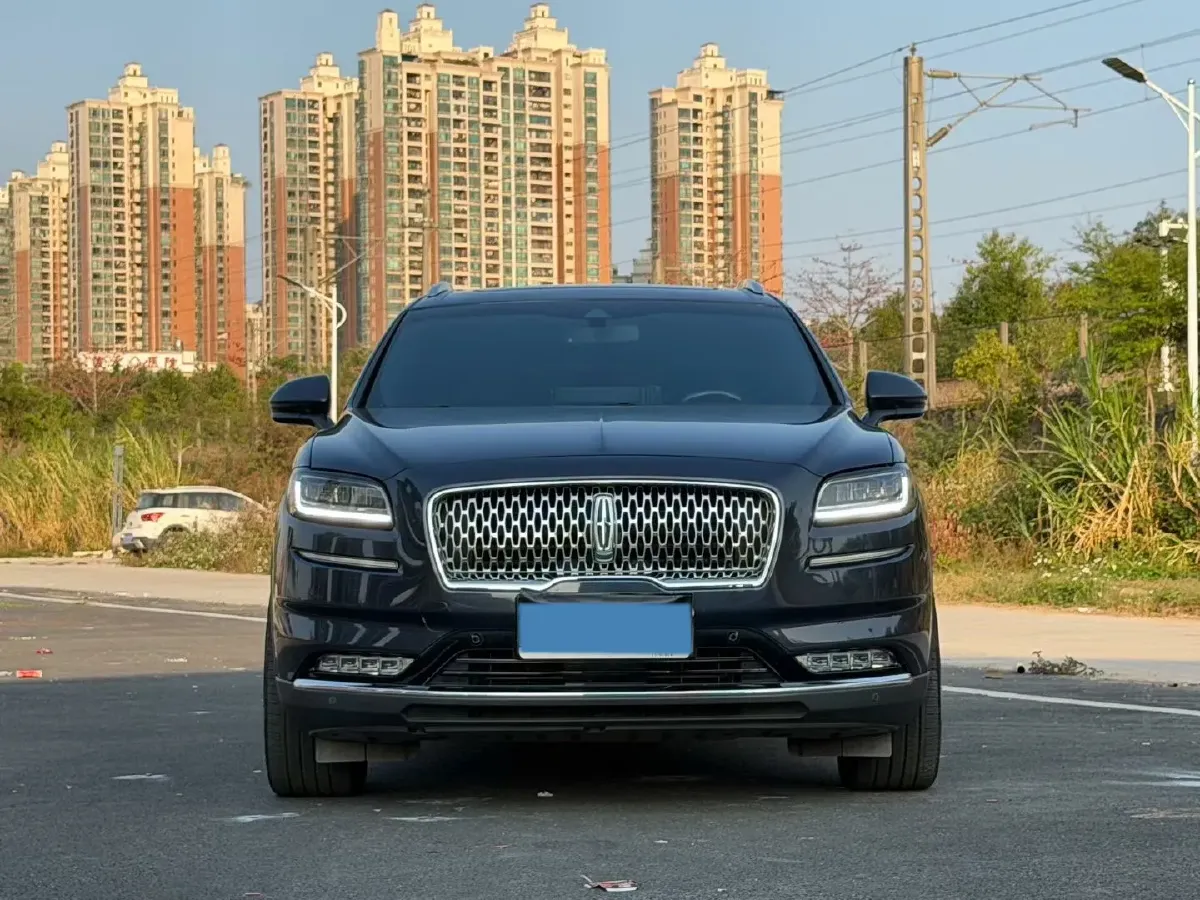 2022 Lincoln Nautilus 2.7T 322HP V6 8AT,autocango,china used car exporter,china ev exporter,chinese used car exporter,chinese used ev exporter