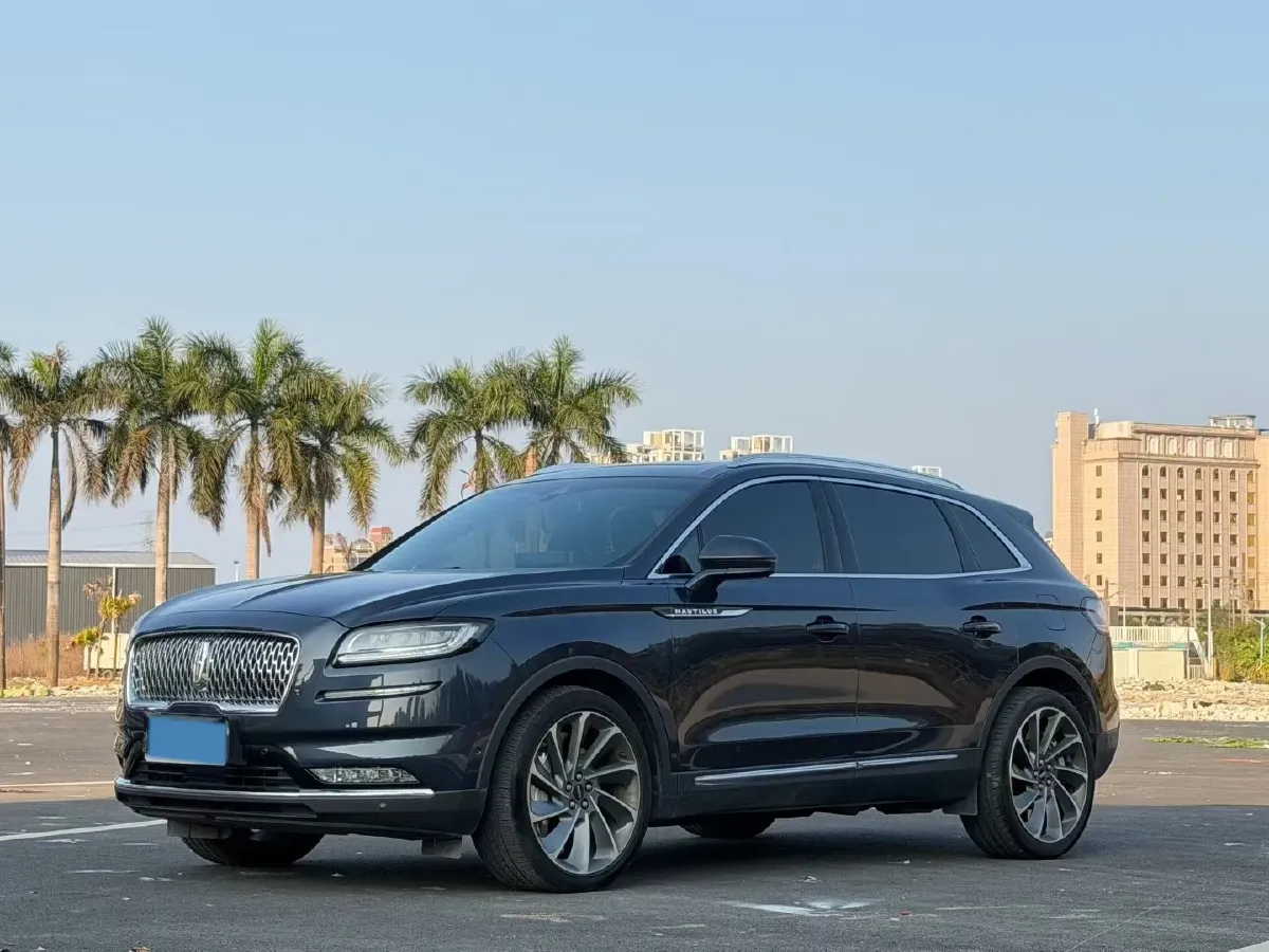 2022 Lincoln Nautilus 2.7T 322HP V6 8AT,autocango,china used car exporter,china ev exporter,chinese used car exporter,chinese used ev exporter