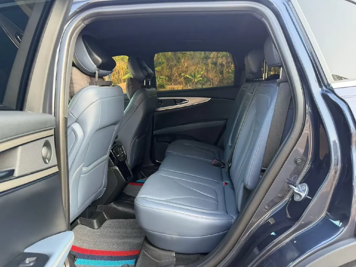 2022 Lincoln Nautilus 2.7T 322HP V6 8AT,autocango,china used car exporter,china ev exporter,chinese used car exporter,chinese used ev exporter