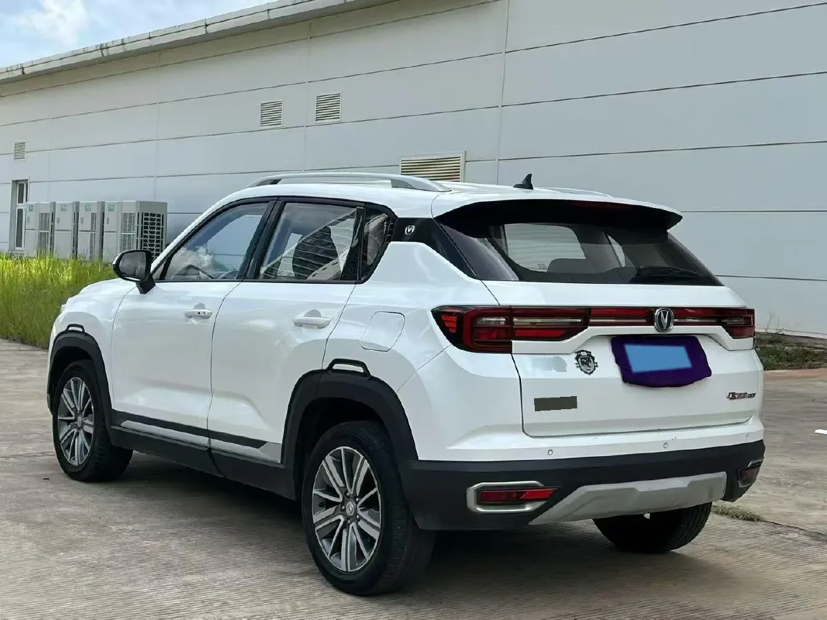 2019 ChangAn CS35 Plus 1.6L 128HP L4 6AT,autocango,china used car exporter,china ev exporter,chinese used car exporter,chinese used ev exporter